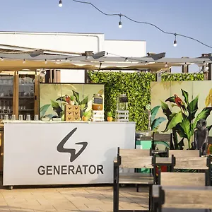 Hostel Generator, Rzym